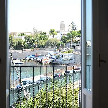 Maremaris Bed & Breakfast