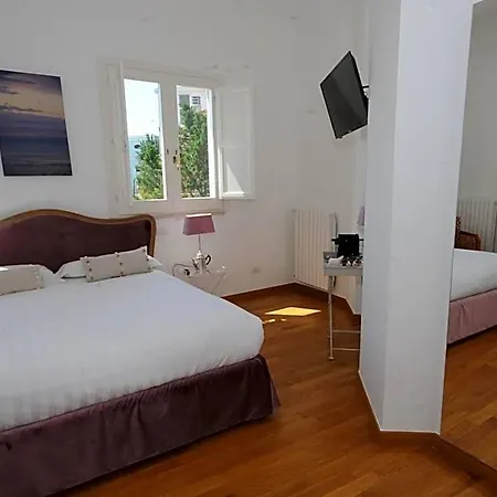 Bed & Breakfast Maremaris 4*